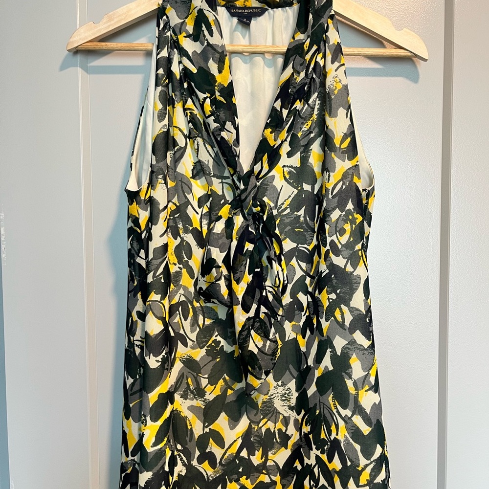 Banana Republic Yellow and Navy Patterned Tank Top